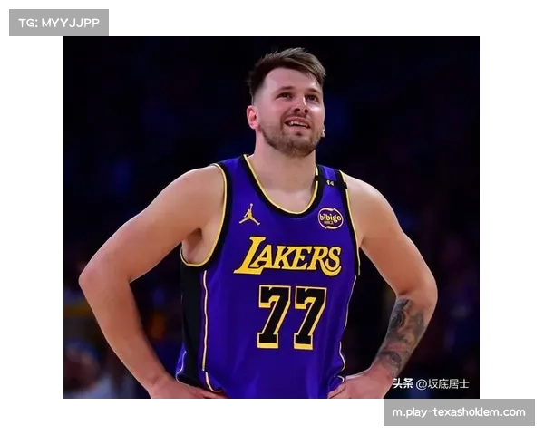 艾顿：信任东契奇和教练，防守调整助力胜利